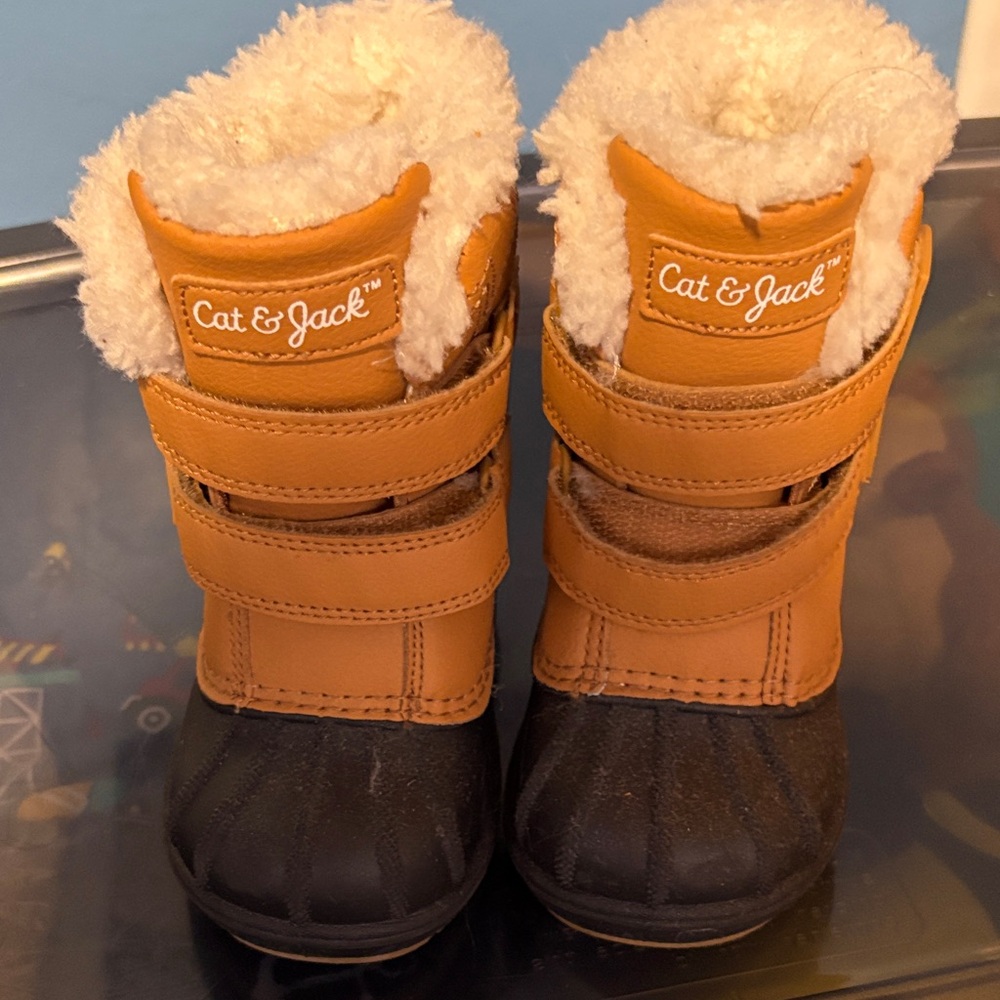 Cat & Jack Brown and Black Boots